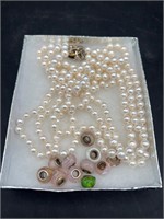 Costume pearl necklace & beads