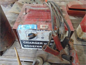 IH CENTURY BATTERY CHARGER