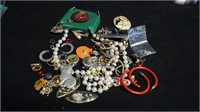 Collection of Misc Jewelry & Jewelry Parts