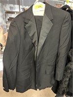 SZ 52 VERSACE DESIGNER TUXEDO