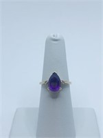 RING 14K SOLITAIRE PEAR SHAPE AMETHYST RING SZ.