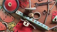 MECCANO VINTAGE TOY PIECES