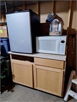 Dorm Refrigerator, Kitchen Cabinet