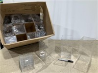 Plastic containers w/ lids 4 4x8, 12 pcs