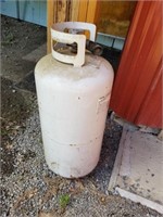 lg propane tank