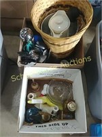 2 boxes of WOW! Miscl trinket/decor +bonus