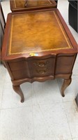 End table 19x25x24