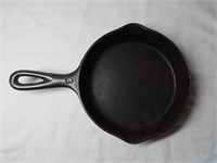 Wagner Ware #3 Cast Iron Skillet 1053 D