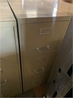 Tan metal 3 drawer file cabinet
