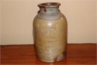 Wm Hare Wilmington D. Stoneware Jar 7 1/4" Tall