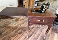 Singer Sewing Machine with Cabinet