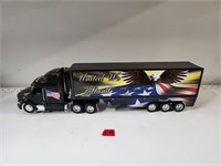 1:32 Peterbilt Tractor Trailer Die-cast