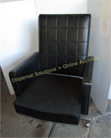 Retro Black Swivel Office Chair