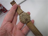 Men's Fossil Sundial WristWatch Needs Battery