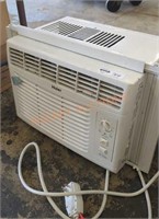 Haier 5000 BTU air conditioner