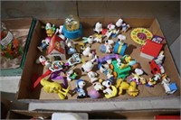 VINTAGE SNOOPY COLLECTION