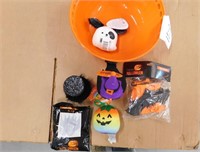 Halloween Candy Dish and decorations Lot