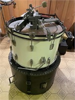 Bass Drum with Pedals and Case