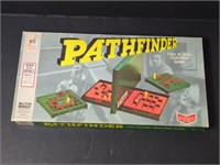 1977 Milton Bradley two-player Tracking Game