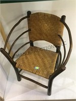 Antique child’s Andirondiak chair, bentwood w/