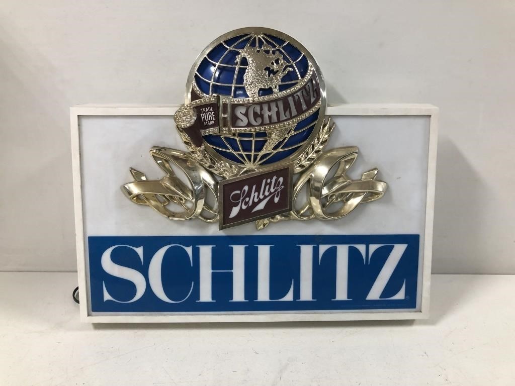 VINTAGE SCHLITZ LIGHT UP SIGN