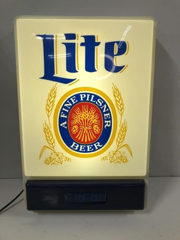 VINTAGE LITE PILSNER BEER LIGHT UP SIGN