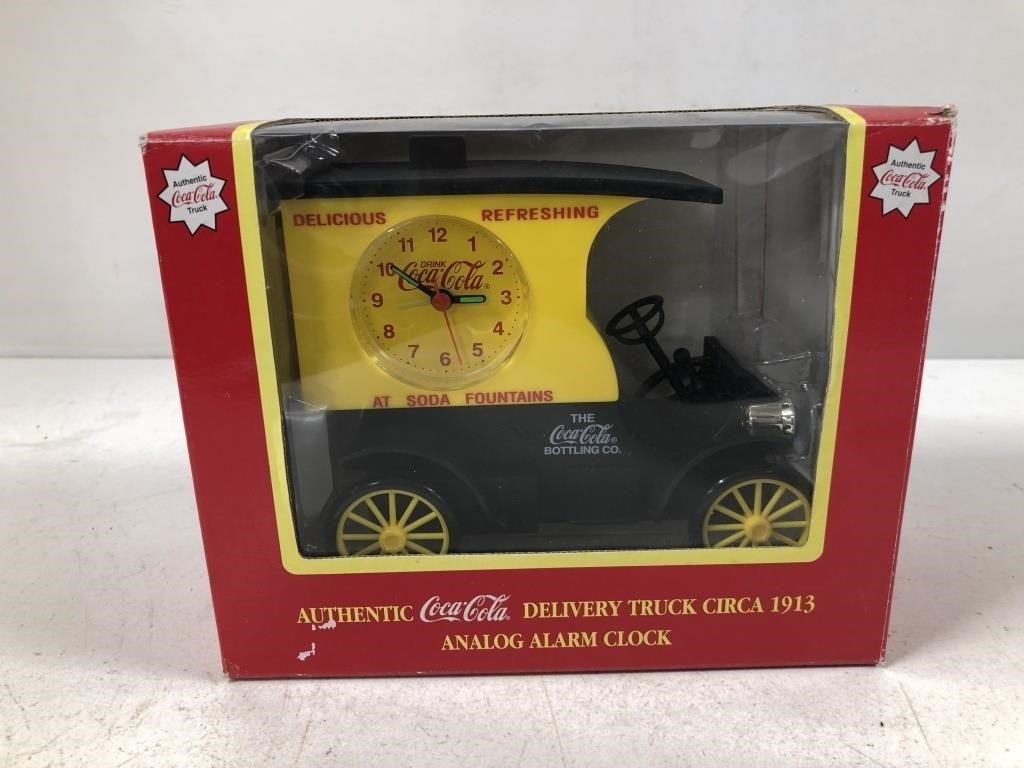 COCA COLA  ANALOG ALARM CLOCK MODEL CAR