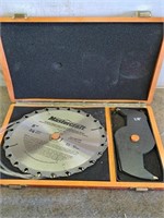 Dado blade set