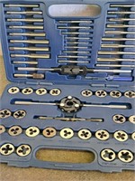 Tap and die set