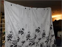 BLACK AND WHITE SHOWER CURTAIN WITH BLACK FLOWER
