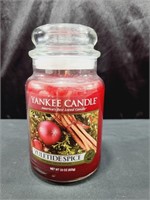 Yankee Candle Yuletide Spice Nice Scent