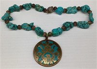 Beautiful turquoise stone necklace approximately