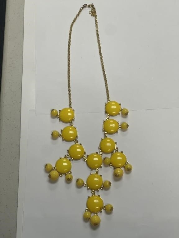 YELLOW STATEMENT NECKLACE