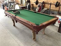 6 1/2 foot pool table