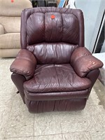 Recliner with swivel