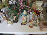 all figurines,glassware & items for 1 money