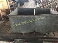 Galvanized double tub w/ great patina