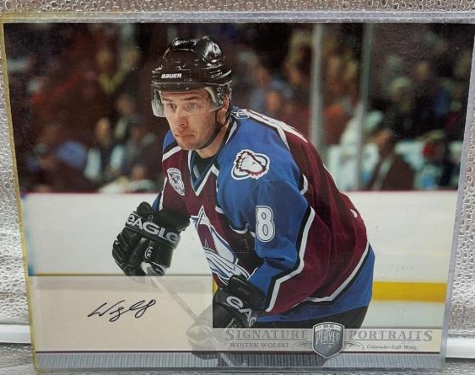8x10in autographed hockey photo