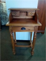 Gorgeous Vintage Wood Small Desk Style Measures