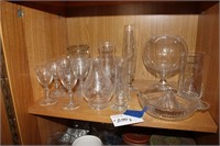 Glass vases, drinks and juicer