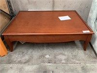 Period Style Occasional Table Approx 1.2m x 1m