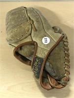 Vintage Li’l Pro Kids Ball Glove