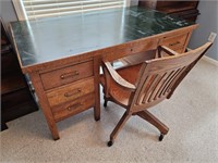 Executive Desk + Matching Swivel Chair
Desk