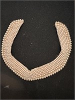 Vintage faux pearl collar
