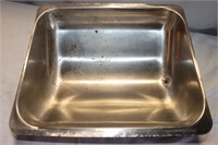 Stainless Steel Sink w/ Drain Valve