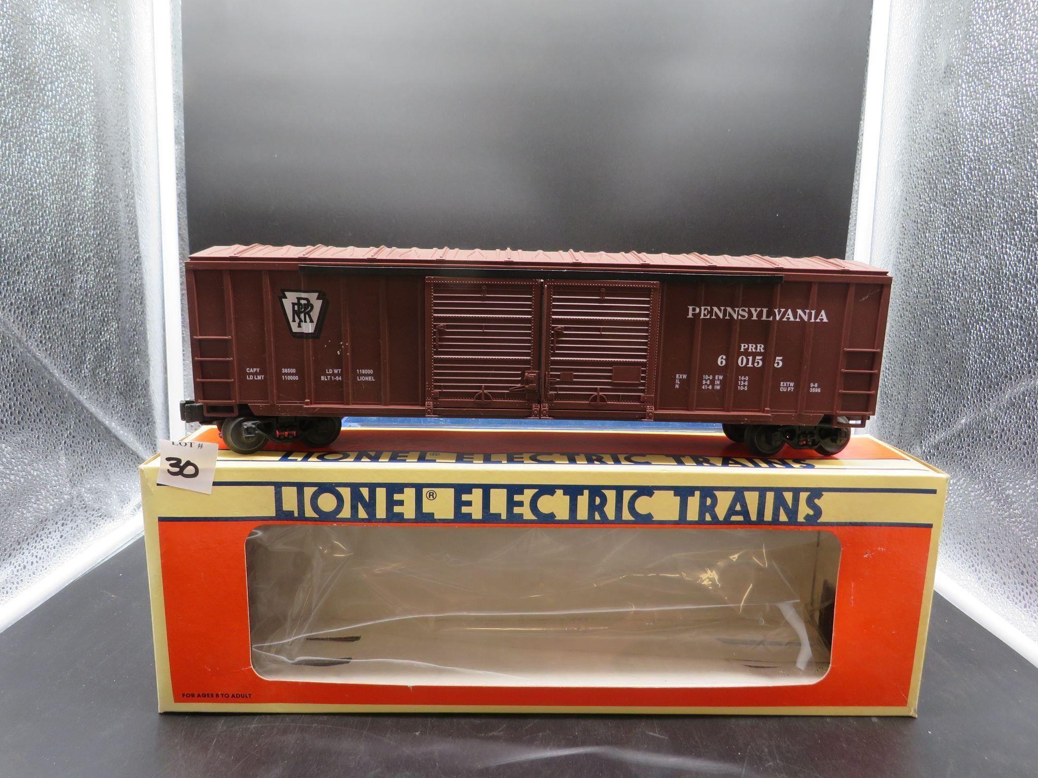 Lionel Penn. Double Door Box Car 6-17216 Standard