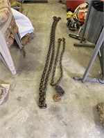 12’ 1/2 Chain With Hooks, 1 Small Chain