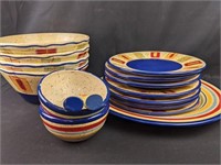 16 Piece Phaltzgraff Dish Set