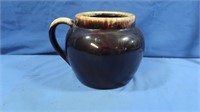 Brown & Tan Bean Pot w/Handle