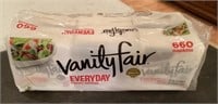 NEW Vanity Fair napkins 660 ct